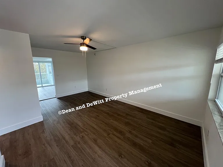 5840 37th Ave N #6 — Photo 3