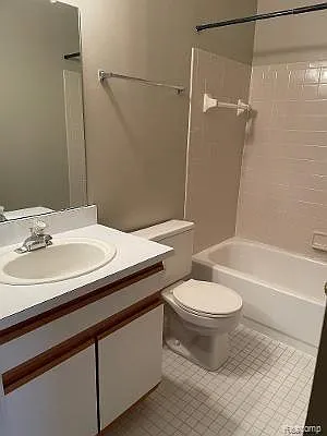 42715 Lilley Pointe Dr #108 — Photo 15
