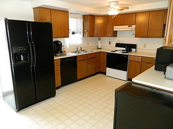5th image of 3809 Mystic Meadows Ln