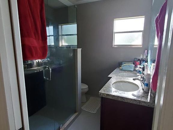 5th image of 3314 Quail Close #3314