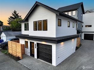 3235 61st Ave SW #C, Seattle, WA 98116