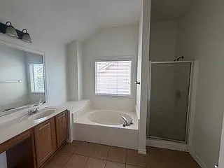 2913 Inks Lake Dr — Photo 9