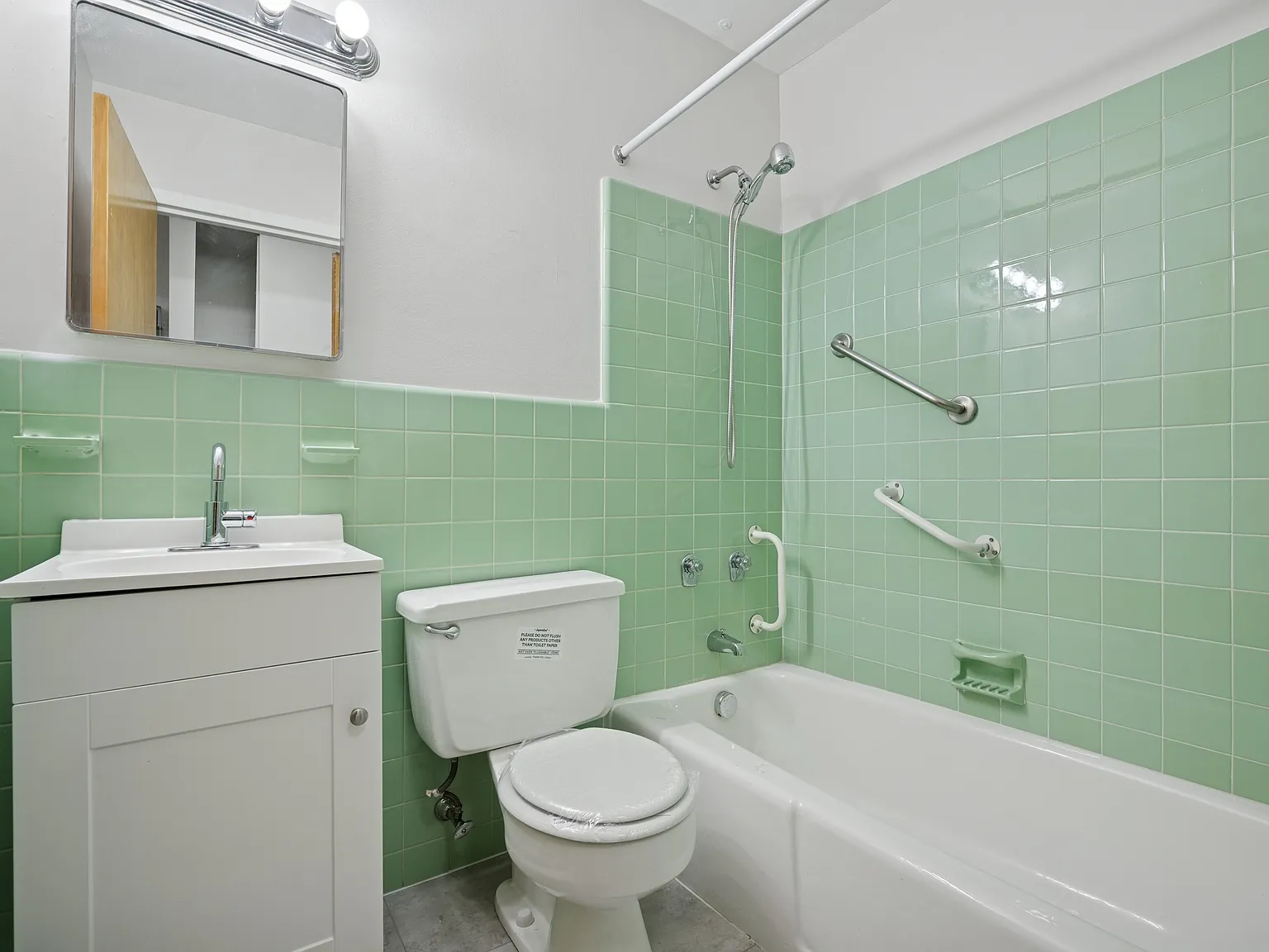 The York House 55 Plus — Photo 4