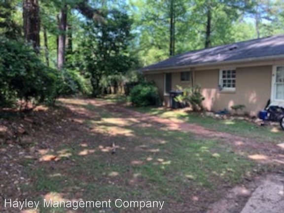 3rd image of 300 Tullahoma Dr