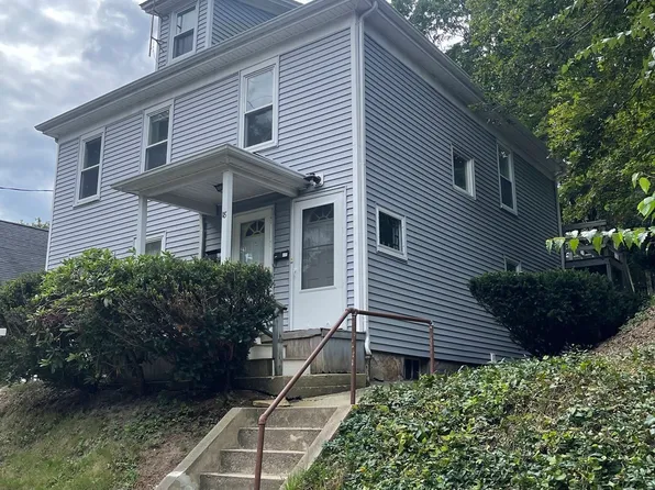 18 Oak St, Plymouth, MA 02360
