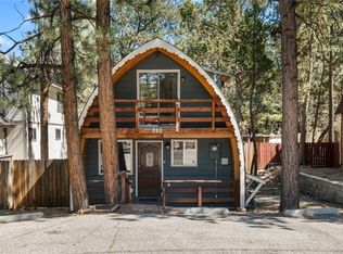 211 Highland Ln, Sugarloaf, CA 92386