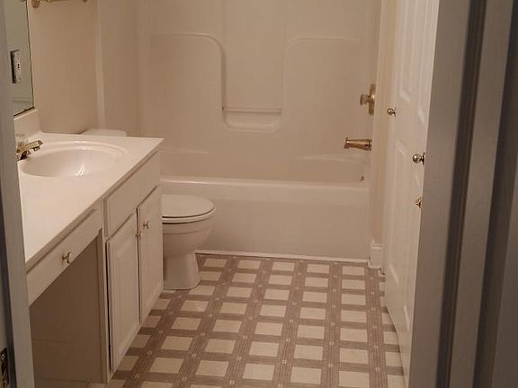 Full bath on main floor
