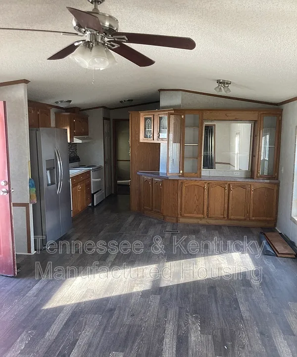 201 Cumberland Ln