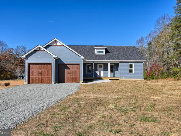 1855 Eastham Rd, Bumpass, VA 23024