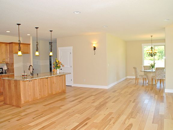 3rd image of 14609 NE 326th St