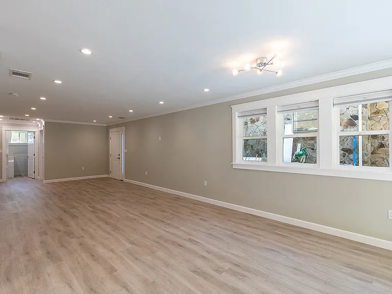 1032 Pueblo Ave #A — Photo 10