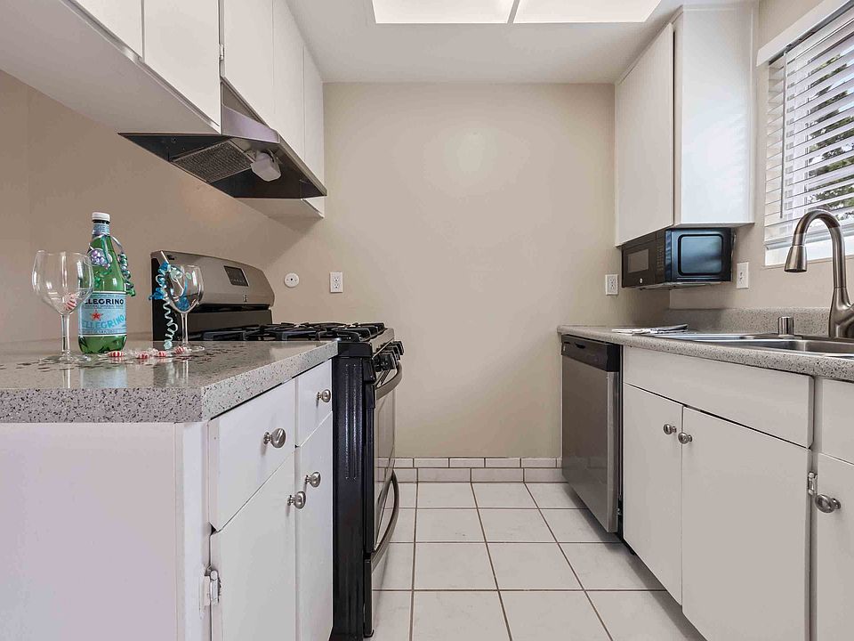 Brookvale Chateau 36163 Fremont Blvd Fremont CA Zillow