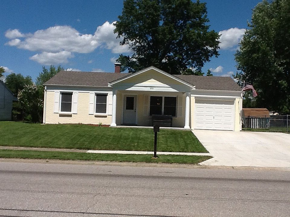 1st image of 650 Carefree Dr
