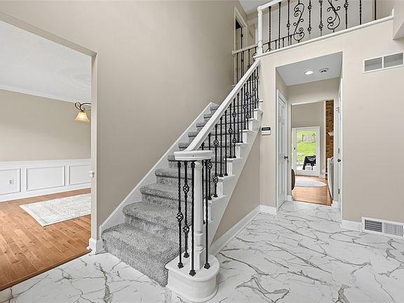5th image of 326 Quarry Rd