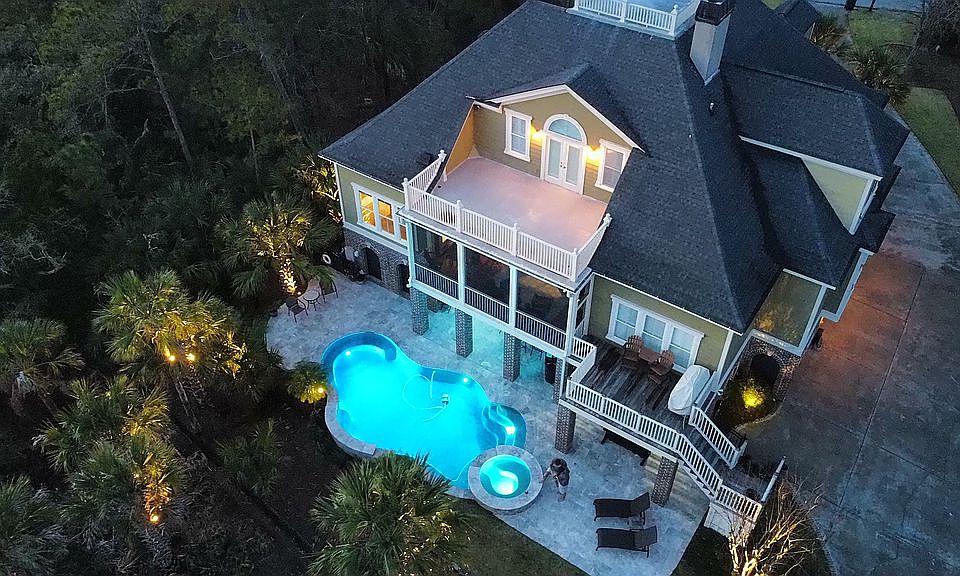 2nd image of 2146 Beckenham Dr
