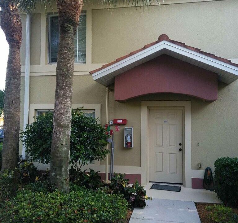 2nd image of 9410 Ivy Brook Run APT 209