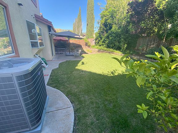 4th image of 3290 Palatino Way