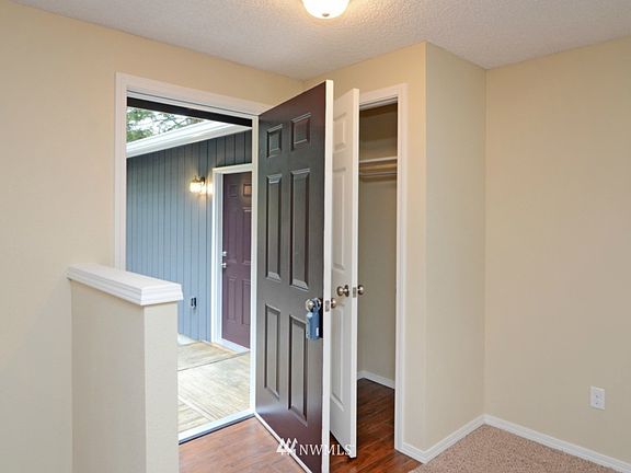 3rd image of 3922 NW Rainbow Court