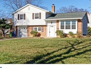 2 Brandywine Dr, Marlton, NJ 08053