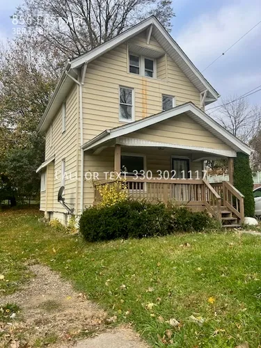 856 East Ave Photo 1