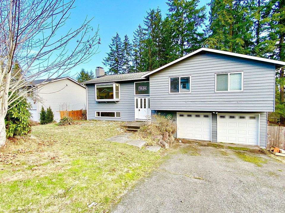 1st image of 1524 172nd Pl NE