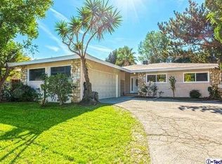 16342 Tupper St, North Hills, CA 91343
