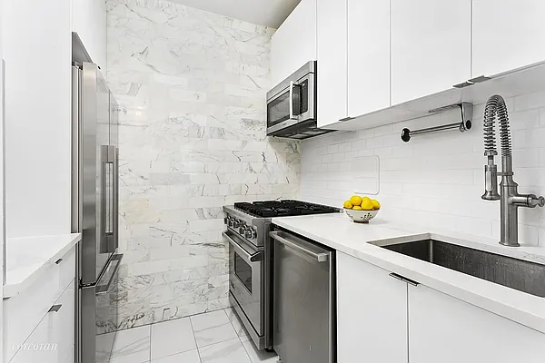 Sold by Corcoran | media 3