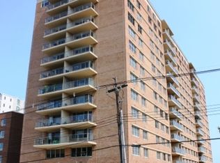 28 Riverside Ave APT 6H, Red Bank, NJ 07701