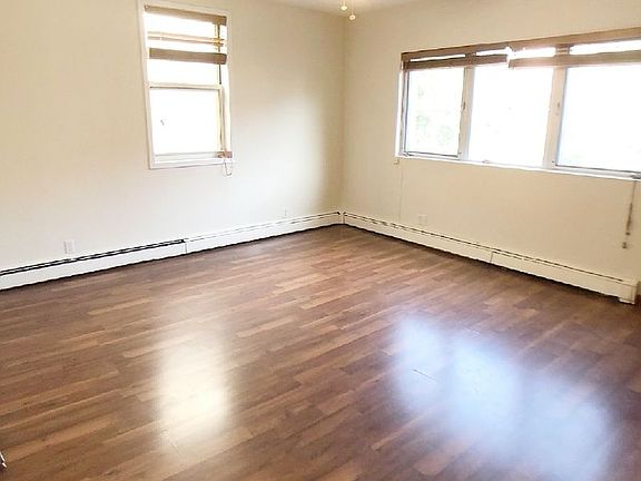 5th image of 25-31 35th St #2F