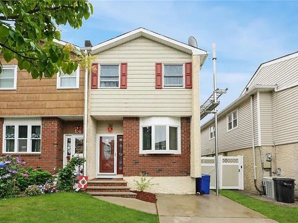 52 Ashton Dr, Staten Island, NY 10312