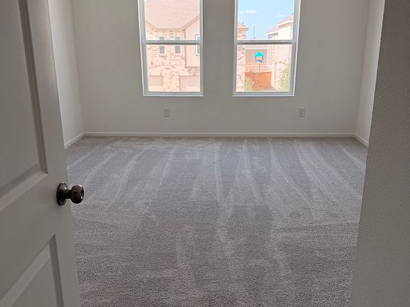 5th image of 2148 Salinas Dr