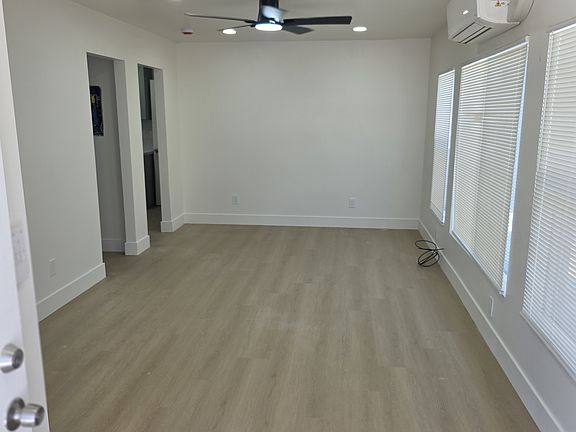 5th image of 424 B St APT 8