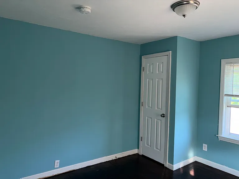 588 W Hartford Ave #B — Photo 15