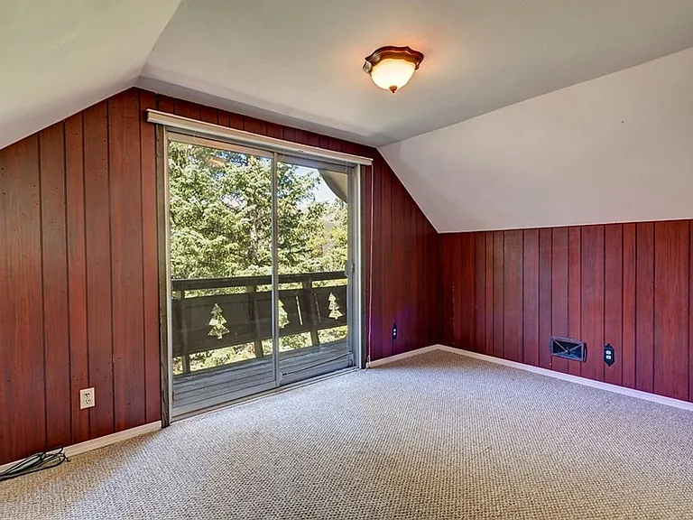 392 Doris Dr — Photo 6
