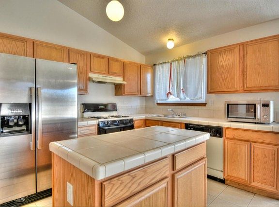 4th image of 7115 Weston Pl NW