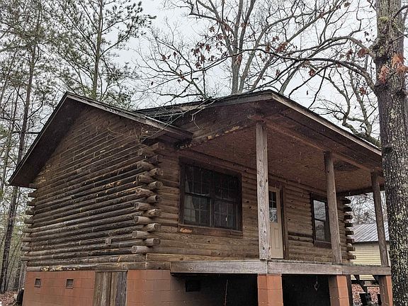 3rd image of 150 Knollview Rd