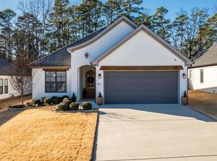 102 Willow Point Dr, Little Rock, AR 72223