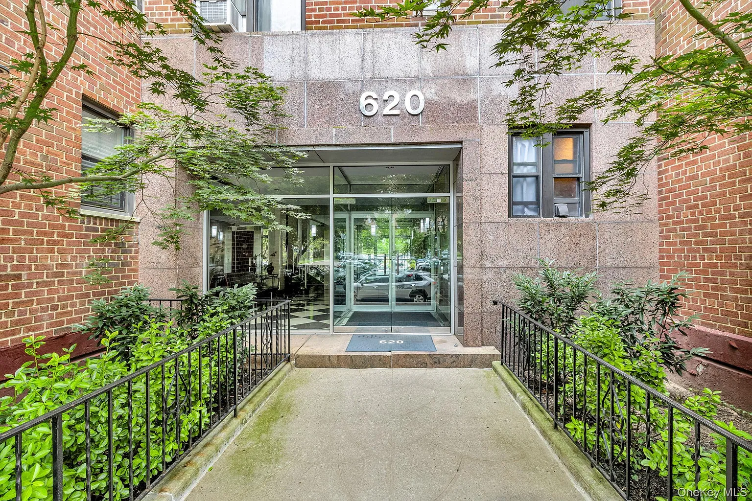 620 W 239th Street #5D photo 1