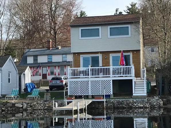 23 N Shore Rd, Derry, NH 03038