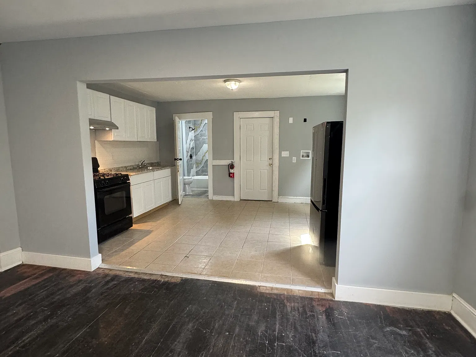 3 bed, 1140 sqft, $1,500 — Photo 1