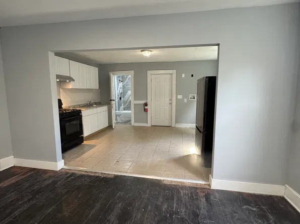 944 N Main Ave, Scranton, PA