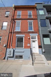 1521 Tasker St, Philadelphia, PA, 19145