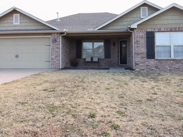 12755 N 124th East Pl, Collinsville, OK 74021