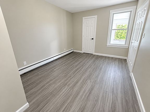 3rd image of 94 Butler St #2