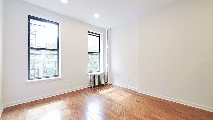 1st image of 215 W 16th St #3W