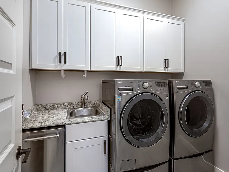 9216 W White Feather Ln — Photo 34