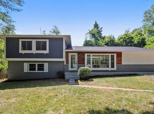 6408 81st St, Cabin John, MD 20818
