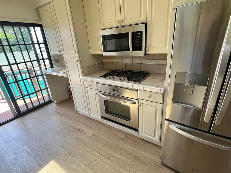3531 Alcott St — Photo 14