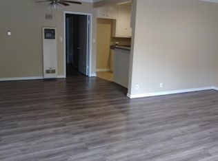 14332 Riverside Dr #14, Sherman Oaks, CA 91423