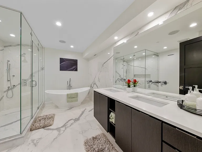 8824 Churchill Rd — Photo 15